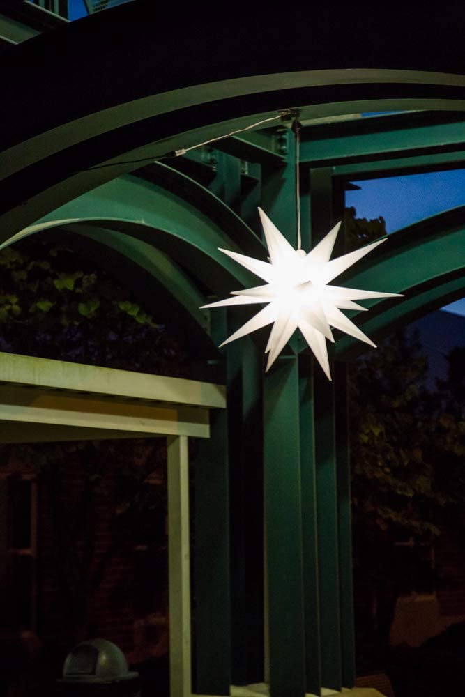 30" Moravian Star