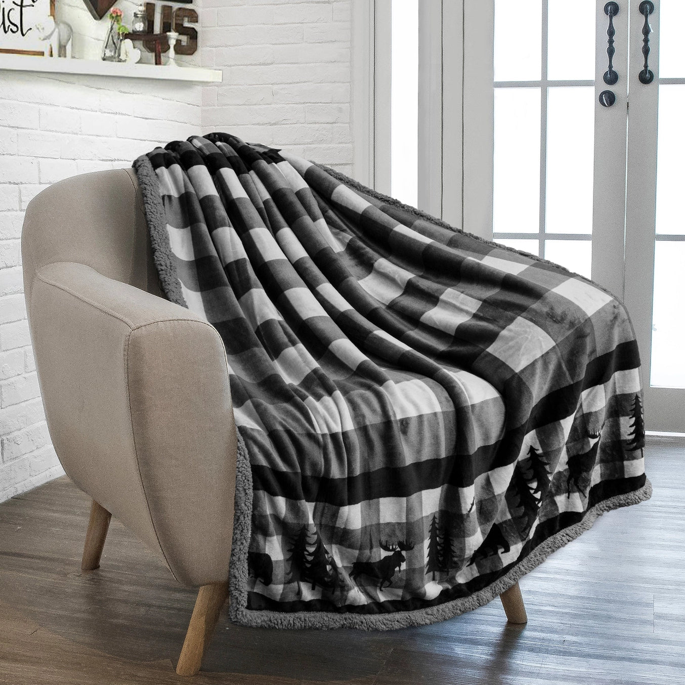 Christmas Classic Sherpa Throw (many designs & colors)