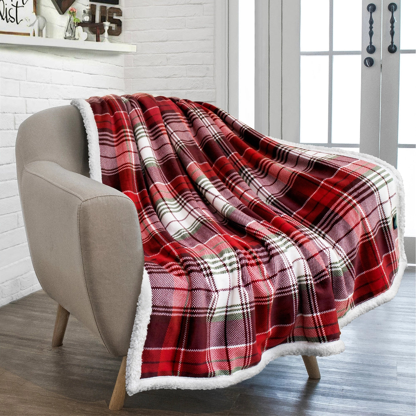Christmas Classic Sherpa Throw (many designs & colors)