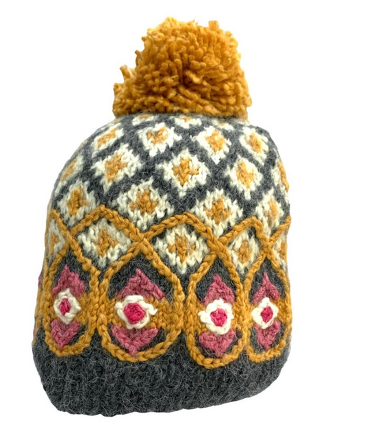 Vintage Beanie - Peruvian Knit