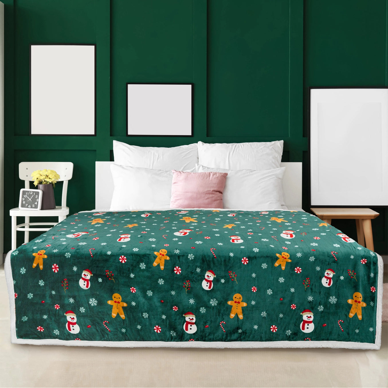 Christmas Classic Sherpa Throw (many designs & colors)