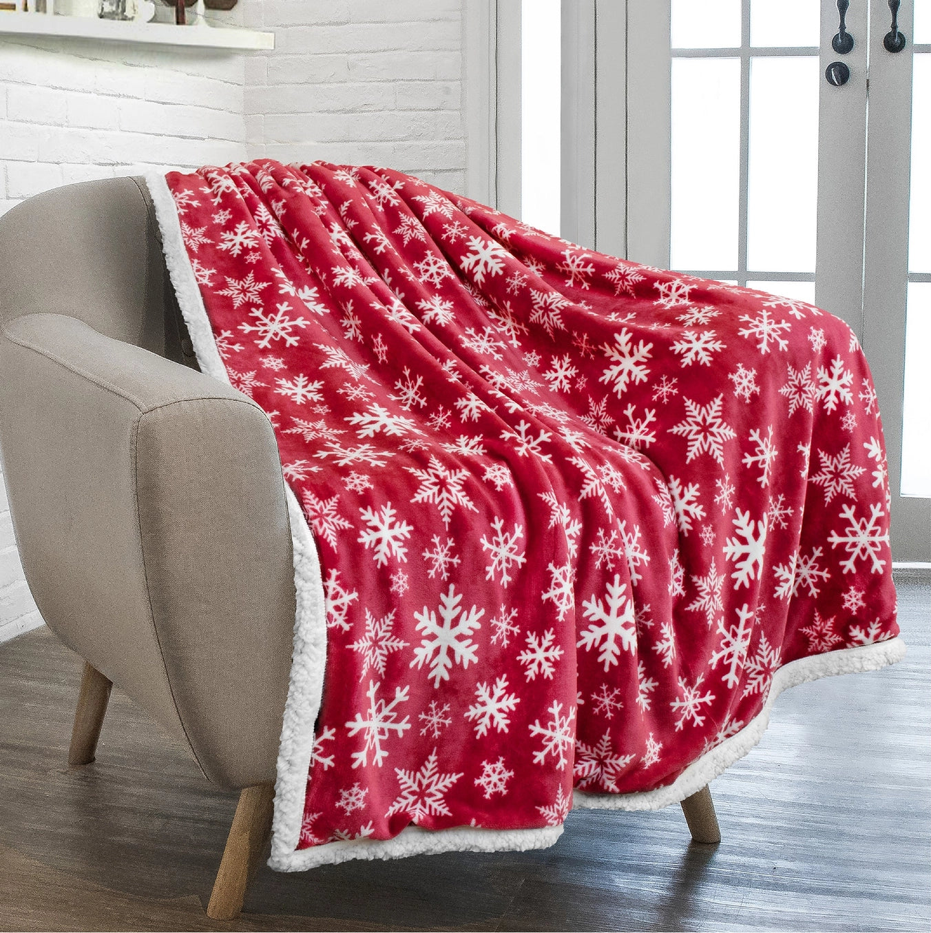 Christmas Classic Sherpa Throw (many designs & colors)